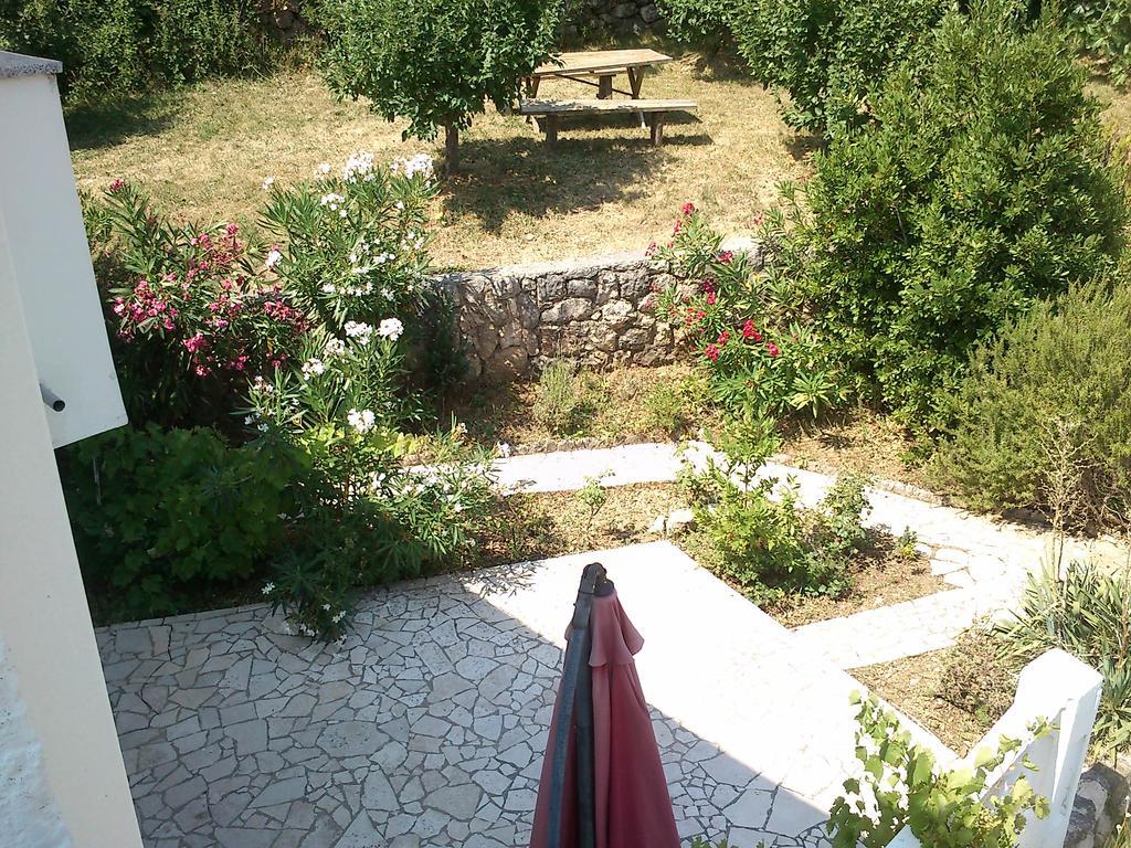 Apartmani Mujagic Batomalj Exteriör bild
